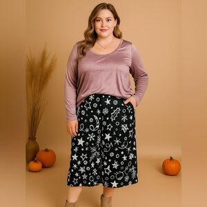 139. Velvet Elegance Purple Satin Top and Black Star Print Culottes